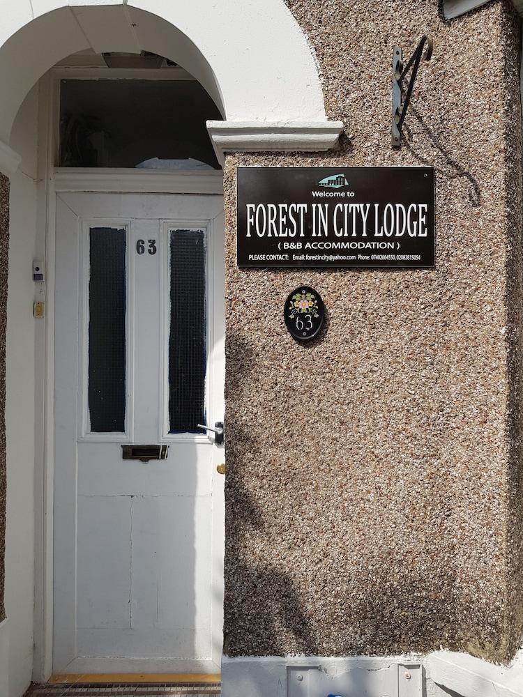 Forest In City Lodge London Exterior foto